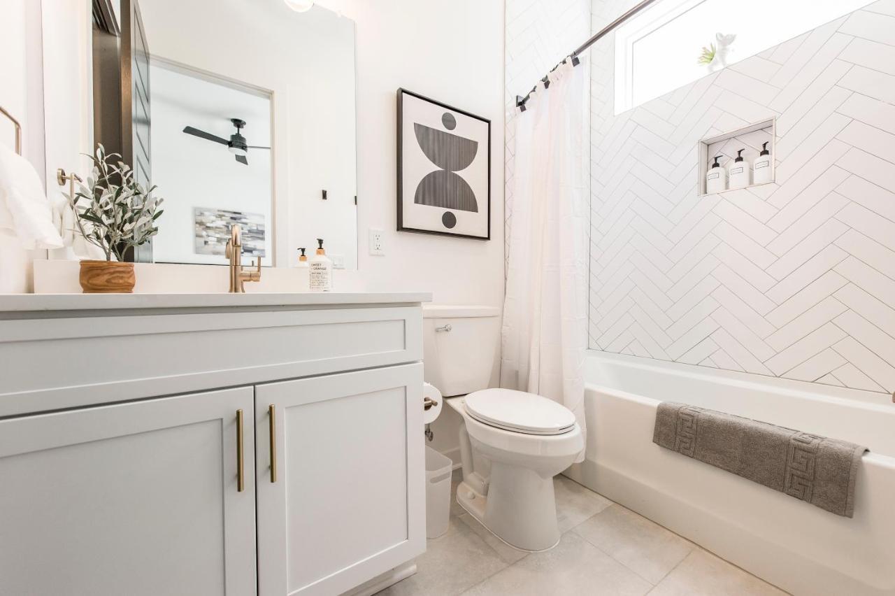 Brand New 4 Bedroom 4Bath Townhome With Amazing Rooftop! Nashville Kültér fotó