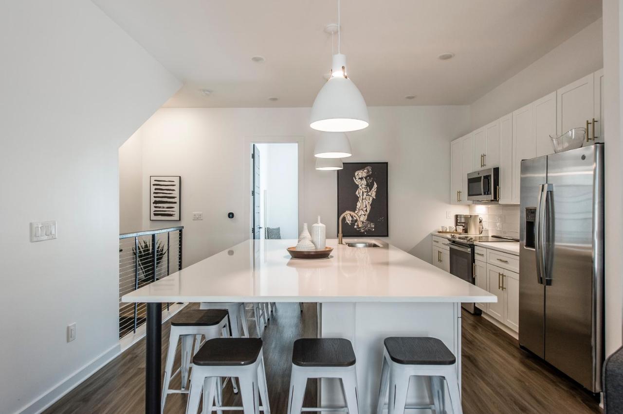Brand New 4 Bedroom 4Bath Townhome With Amazing Rooftop! Nashville Kültér fotó